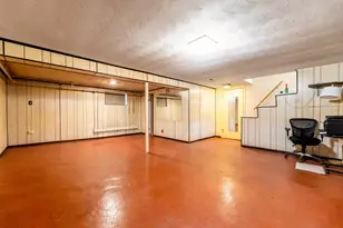 8614 S Prairie Ave, Chicago, IL 60619 - Photo 15