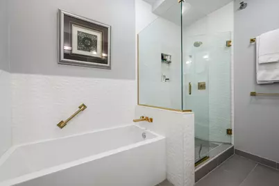 501 N Clinton Street #2105, Chicago, IL 60654 - Photo 21