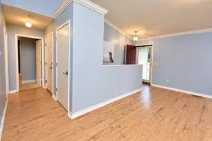3 Nicole Ct, Bloomington, IL 61701 - Photo 9