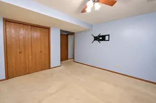 3 Nicole Ct, Bloomington, IL 61701 - Photo 31