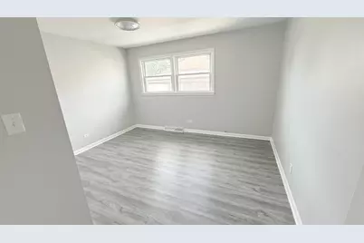 1332 Mackinaw Avenue, Calumet City, IL 60409 - Photo 5