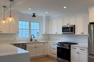 320 Morton St, Batavia, IL 60510 - Photo 3