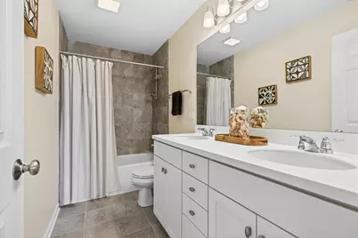 1979 Newberry Lane, Hoffman Estates, IL 60192 - Photo 19