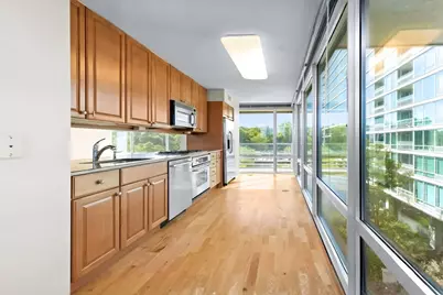 9715 Woods Drive #510, Skokie, IL 60077 - Photo 13