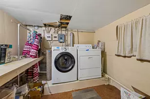 4541 W Montana St, Chicago, IL 60639 - Photo 11