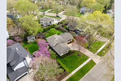 706 E Golf Road, Libertyville, IL 60048 - Photo 33