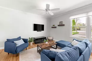 706 E Golf Rd, Libertyville, IL 60048 - Photo 7