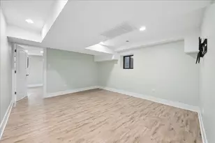 2915 N Rockwell St, Chicago, IL 60618 - Photo 29