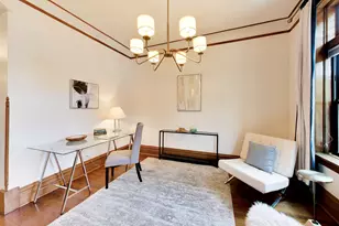 4004 N Clarendon Ave, Chicago, IL 60613 - Photo 5