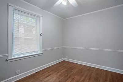 1240 S Maple Avenue, Berwyn, IL 60402 - Photo 5