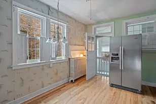 1240 S Maple Ave, Berwyn, IL 60402 - Photo 3