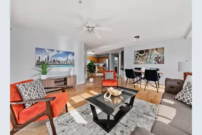 8000 Kilpatrick Avenue #2F, Skokie, IL 60076 - Photo 7