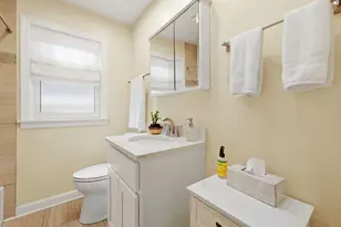 7639 Laramie Ave, Skokie, IL 60077 - Photo 13