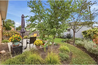 7639 Laramie Avenue, Skokie, IL 60077 - Photo 21