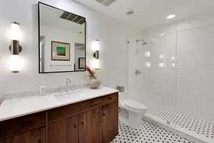 333 W Hubbard St, Chicago, IL 60654 - Photo 11
