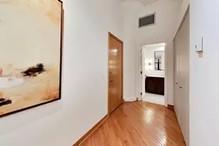 333 W Hubbard St, Chicago, IL 60654 - Photo 13