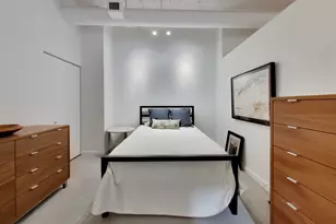 333 W Hubbard St, Chicago, IL 60654 - Photo 9