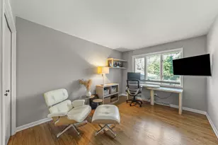 8345 Brookridge Rd, Downers Grove, IL 60516 - Photo 23