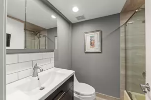 8345 Brookridge Rd, Downers Grove, IL 60516 - Photo 27