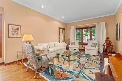1130 New Trier Court, Wilmette, IL 60091 - Photo 5