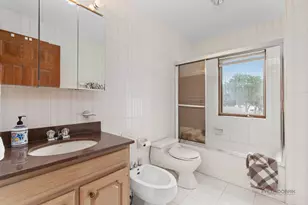 1130 New Trier Ct, Wilmette, IL 60091 - Photo 33