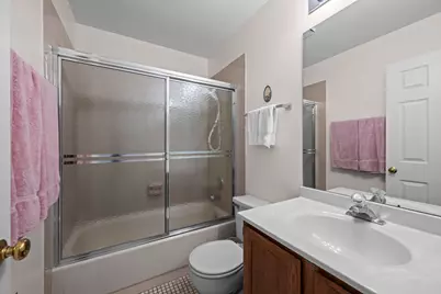 2017 N Charter Point Drive, Arlington Heights, IL 60004 - Photo 15