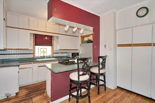 9608 S Longwood Dr, Chicago, IL 60643 - Photo 15