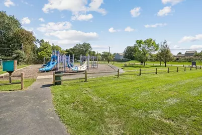 322 Maple Lane, Round Lake, IL 60073 - Photo 27