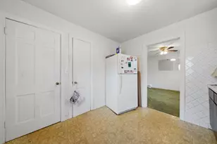 334 Pulaski Rd, Calumet City, IL 60409 - Photo 13