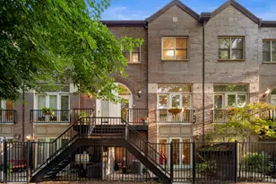 1051 W Lill Ave, Chicago, IL 60614 - Photo 1
