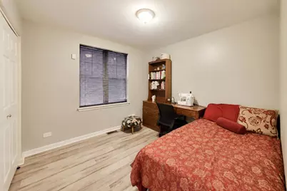 651 W Division Street #A, Chicago, IL 60610 - Photo 11