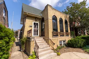 7047 26th Pkwy, Berwyn, IL 60402 - Photo 1