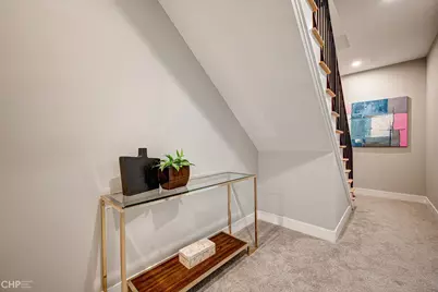 2448 W Diversey Avenue #1, Chicago, IL 60647 - Photo 15