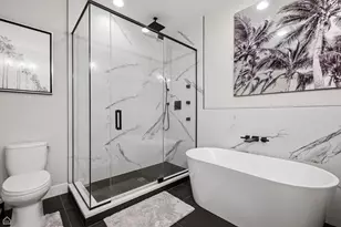 2448 W Diversey Ave, Chicago, IL 60647 - Photo 19