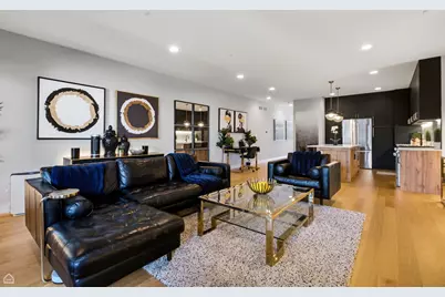 2448 W Diversey Avenue #1, Chicago, IL 60647 - Photo 11