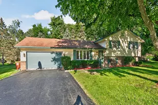 7488 Gnarl Tree Ct, Cherry Valley, IL 61016 - Photo 1