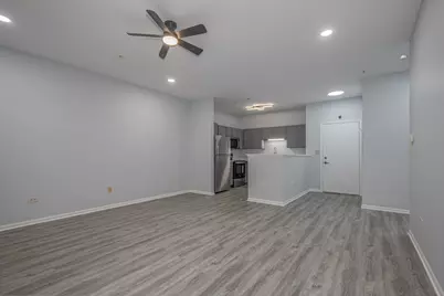 801 N McLean Boulevard #146, Elgin, IL 60123 - Photo 9