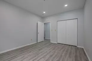 801 N McLean Blvd, Elgin, IL 60123 - Photo 13