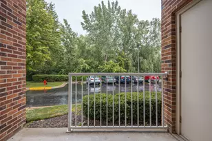 801 N McLean Blvd, Elgin, IL 60123 - Photo 17