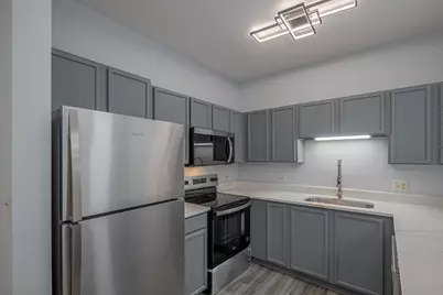 801 N McLean Boulevard #146, Elgin, IL 60123 - Photo 5