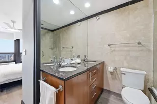 30 E Huron St, Chicago, IL 60611 - Photo 21