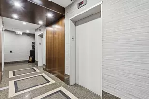 30 E Huron St, Chicago, IL 60611 - Photo 9