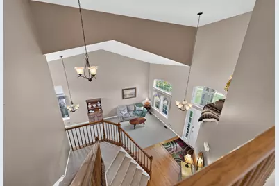 251 Winslow Way, Lake in the Hills, IL 60156 - Photo 7