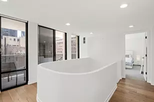 200 E Delaware Pl, Chicago, IL 60611 - Photo 25