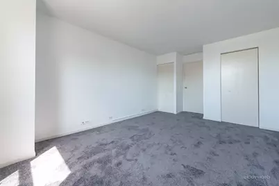 525 W Hawthorne Place #1601, Chicago, IL 60657 - Photo 13