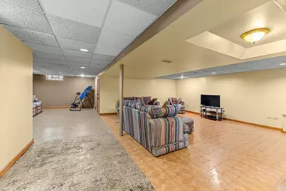 913 E 162nd Place, South Holland, IL 60473 - Photo 23