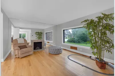 2330 Coach Road, Long Grove, IL 60047 - Photo 3