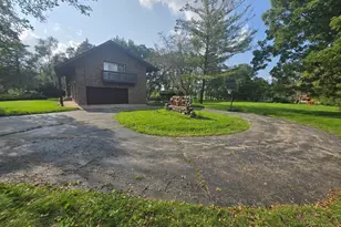 2330 Coach Rd, Long Grove, IL 60047 - Photo 27