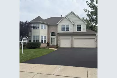 573 Crooked Stick Court, Vernon Hills, IL 60061 - Photo 1