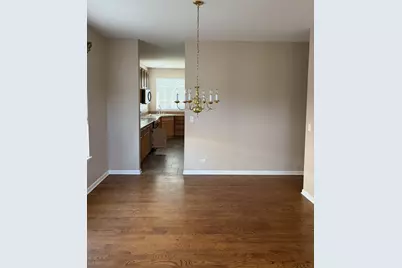573 Crooked Stick Court, Vernon Hills, IL 60061 - Photo 5